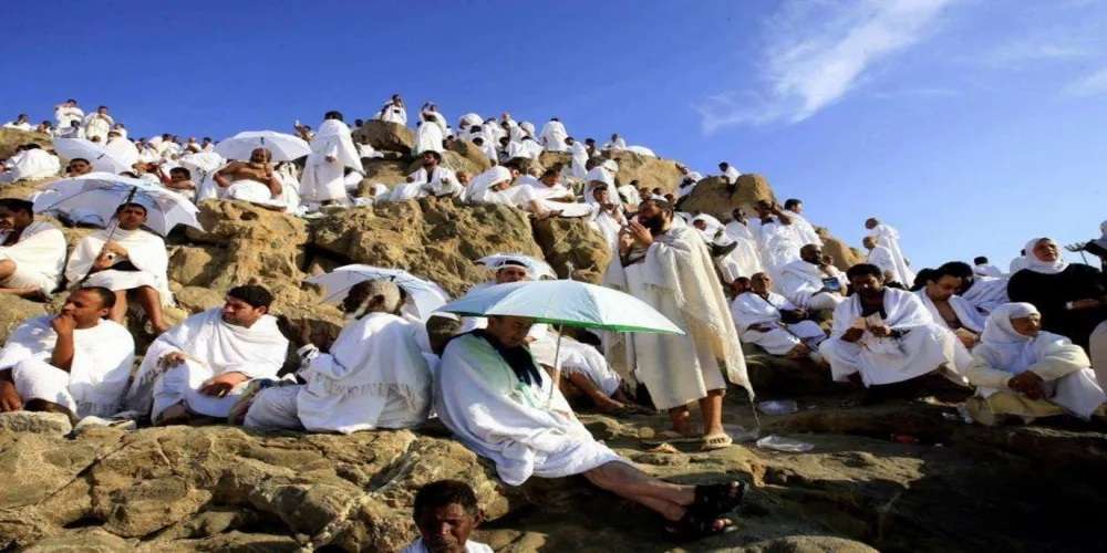 وزارة الموارد البشرية تُطلق حزمة خدمات لضيوف الرحمن في حج 1446 هـ