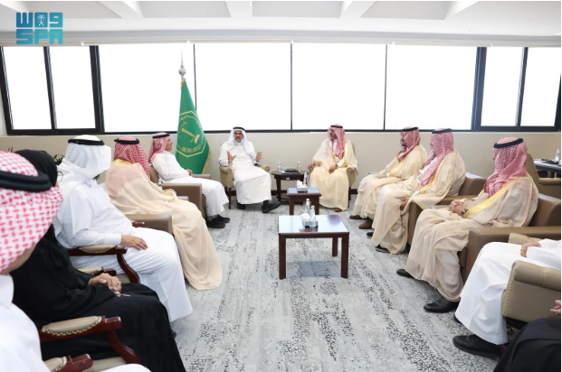 مساعد وزير الصناعة والثروة المعدنية يزور جامعتي الملك فهد للبترول والمعادن والأمير محمد بن فهد بالظهران