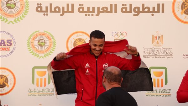البطولة العربية للرماية.. محمد أيمن يتوج بذهبية العرب في الإسكيت للناشئين برقم قياسي