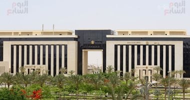 وزارة العمل تعلن عن وظائف بشركة أدوية بمرتبات تصل لـ12 ألف جنيه.. تفاصيل