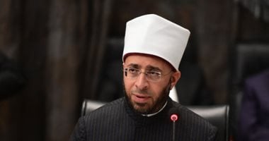 رئيس الجمهورية ينيب وزير الأوقاف في حضور عزاء بابا الفاتيكان