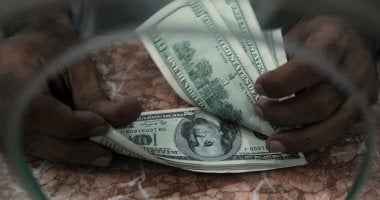 سعر الدولار فى عيد الأضحى يسجل 49.59 جنيه للشراء بالبنك الأهلى المصرى