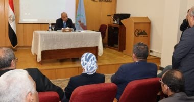 وزير الكهرباء يناقش الاستخدامات السلمية للطاقة الذرية مع قيادات الهيئة