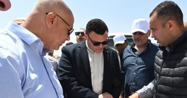 وزير الإسكان يتفقد أعمال رفع كفاءة طريق الازدواج وإنشاء سور منطقة الشانزلزية