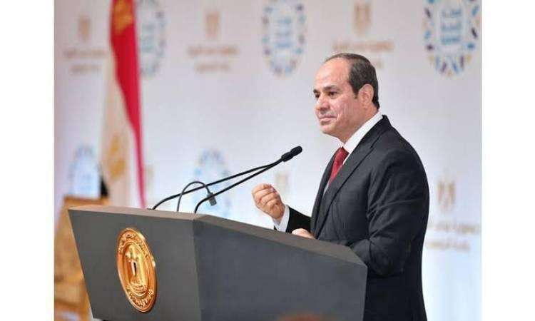 الرئيس السيسي يهنئ الشعب المصري بمناسبة ذكرى تحرير سيناء