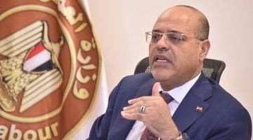 «جبران»: قانون العمل الجديد هدية الدولة للعمال في عيدهم