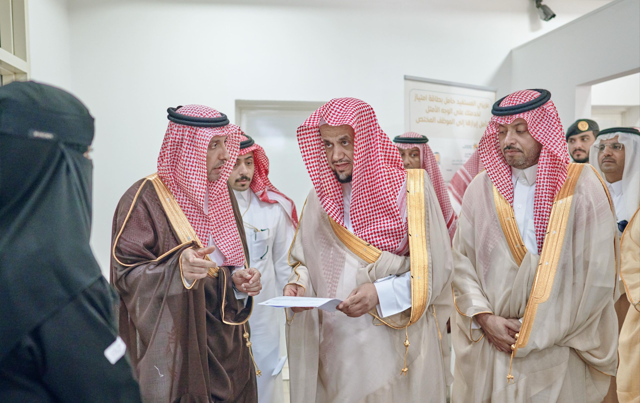 النائب العام يلتقي منسوبي النيابة العامة بمحافظة #الأحساء وعدداً من المراجعين