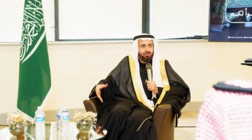 في لقاء مع الطلبة في لندن.. وزير الحج والعمرة يؤكد تمكين المبتعثين لخدمة الحرمين