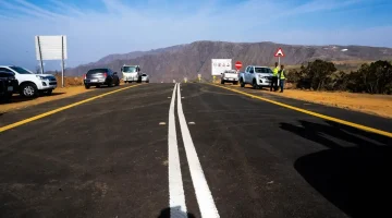 افتتاح #عقبة_نخلين الرابطة بين مركزي بلّحمر وتيّه