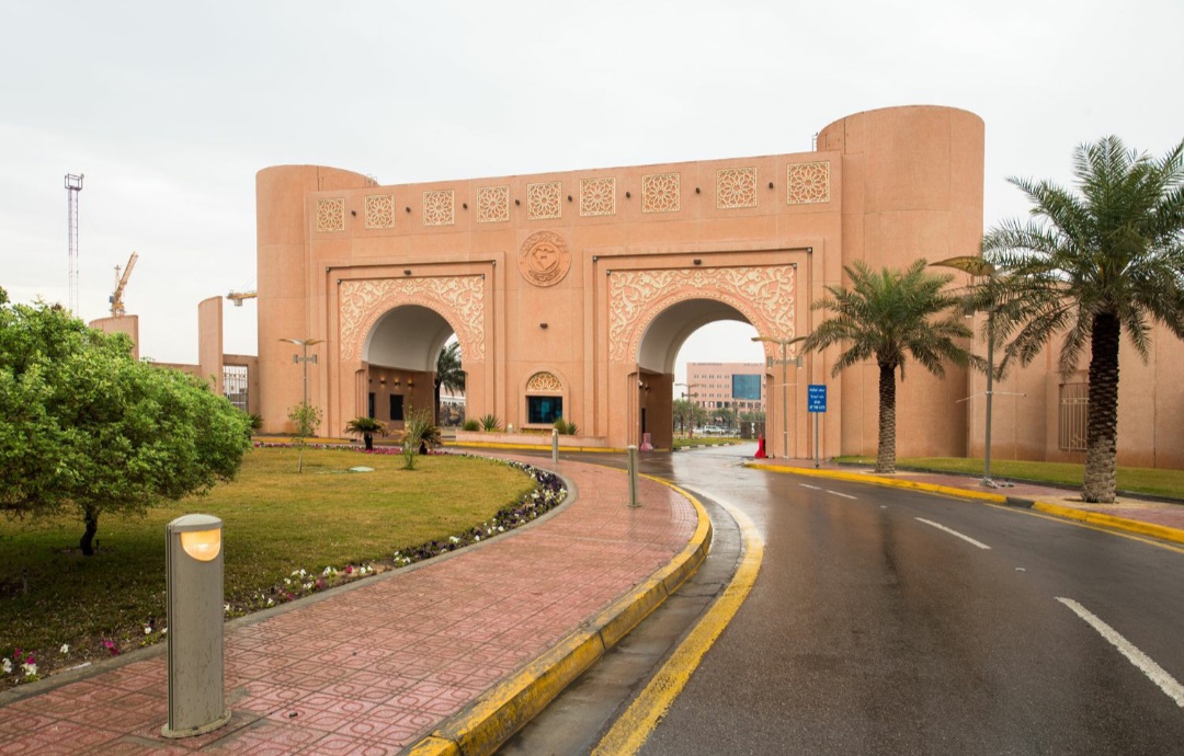 كلية إدارة الأعمال بـ #جامعة_الملك_فيصل تحصل على الاعتماد الأكاديمي الدولي من “AACSB”