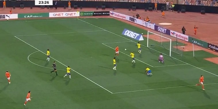 الأهلي يودع دوري الأبطال بهدف قاتل بالخطأ.. وصنداونز إلى النهائي