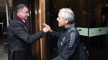 هل يستجيب الأهلي لهتافات الجماهير ويرحل كولر بعد توديع دوري أبطال إفريقيا؟