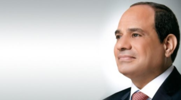 في لفتة إنسانية كريمة.. الرئيس السيسي يطمئن على أحد الأئمة الحضور بخطبة العيد ويوجه بعلاجه