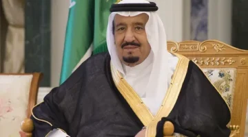 خادم الحرمين الشريفين يوجه باستضافة 1000 حاج وحاجة من فلسطين