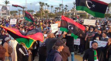 الحراك يجتاح مناطق واسعة في غرب ليبيا ومصراتة تتمرد لأول مرة ضد طرابلس