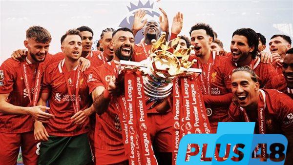 مراسم تتويج ليفربول بلقب الدورى الإنجليزي رقم 20.. “فيديو وصور”
