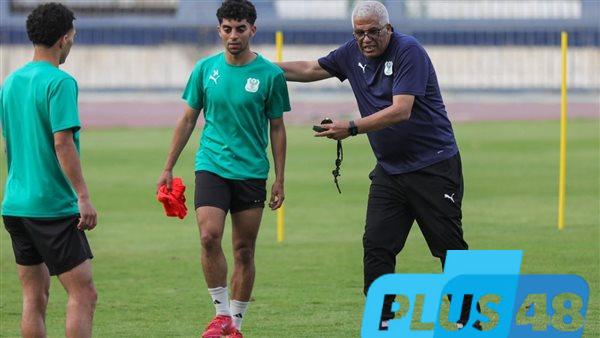 المصري يواصل استعداداته لحرس الحدود بمران قوي على ستاد الكلية الحربية.. صور