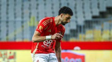 ليلة التتويج بالدوري.. وسام أبو علي يسجل هدف التقدم للأهلي في مرمى فاركو