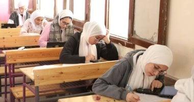 تأجيل ميعاد امتحانات الإعدادية اليوم بالإسكندرية لمدة ساعة لتبدأ 10صباحا بسبب الأمطار
