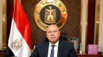 اجتماع وزير الصناعة مع مستثمري البحيرة لحل مشاكلهم بشكل فوري اليوم