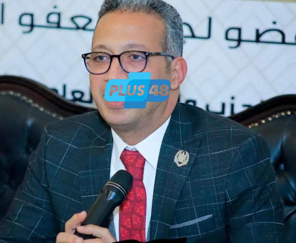 طارق العوضي يُناشد الرئيس السيسي بالعفو عن المحبوسين: «لتكن دموع الأمهات هذا العيد فرح لا وجع»