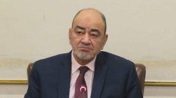 شعبة المستلزمات الطبية تناقش مشكلات القطاع مع هيئتى الشراء الموحد والدواء