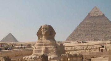 خلى بالك.. تسلق الآثار بدون تصريح يقودك لخلف القضبان