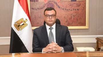 تفقد وزير الإسكان الأعمال الجارية في محور التسعين الشمالي بالقاهرة الجديدة