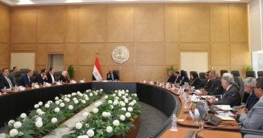 وزير الكهرباء يتابع مشروعات دعم الشبكة القومية وإضافة قدرات لمشروعات التنمية الزراعية