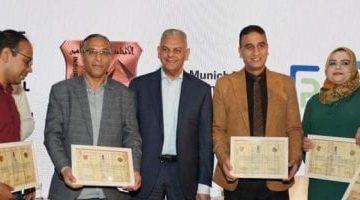 اتحاد التأمين يكرم الزميل حسام الشقويرى في مؤتمر التأمين متناهى الصغر