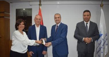 شراكة علمية بين الإحصاء والمركز الوطنى للبحث العلمى الفرنسى