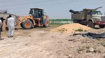 جهاز مدينة برج العرب الجديدة يزيل مخالفات بناء وإشغالات بعدة مناطق