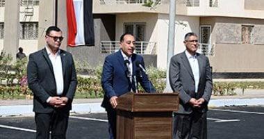 مدبولى: قطاعى الزراعة والصناعة يحتلان الصدارة فى مختلف الجولات الميدانية.. صور