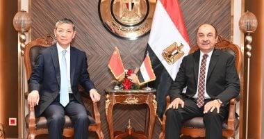 وزير قطاع الأعمال العام يستقبل سفير الصين لبحث التعاون الاقتصادى والتجارى