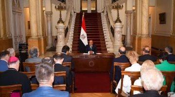 وزير الخارجية يلتقى بسفراء الدول الأوروبية المعتمدين فى القاهرة