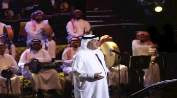 13 أغنية لفنان العرب في ليلة طلال ورئيس الأوبرا يؤكد: مصر هي حاضنة الفن العربي