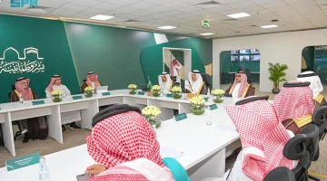 وزير النقل والخدمات اللوجستية يرأس اجتماع اللجنة الإشرافية الرابع ويدشّن مبادرات نوعية استعدادًا لموسم #الحج