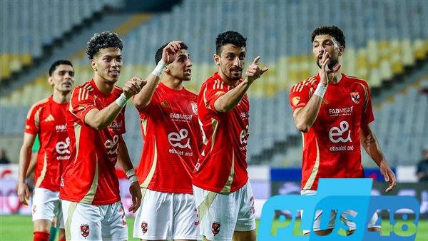 طاهر وبن شرقي ووسام.. ثلاهي هجومي في تشكيل الأهلي ضد سيراميكا كليوباترا