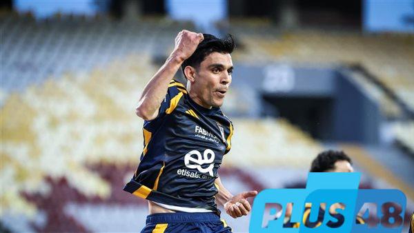 الأهلي يتقدم على سيراميكا بهدف “بن شرقي” في الشوط الأول
