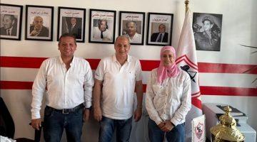 رسميًا.. محمد عزت يوقّع عقد تدريب فريق الكرة النسائية بنادي الزمالك