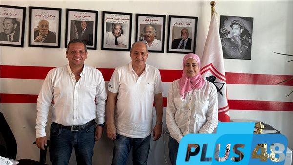 رسميًا.. محمد عزت يوقّع عقد تدريب فريق الكرة النسائية بنادي الزمالك