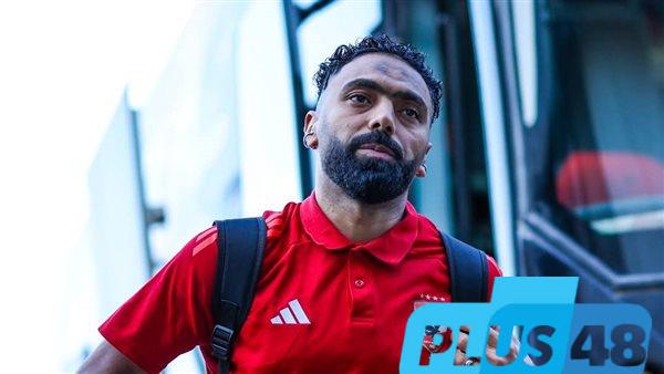 ليلة التتويج بالدوري| الشحات يحرص على مصافحة لاعبي فاركو.. فيديو