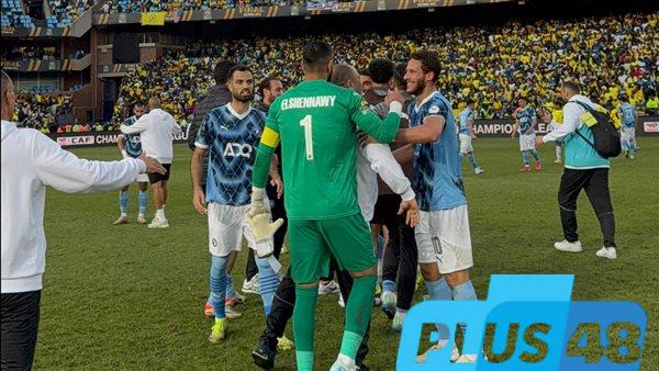 نهائي دوري أبطال أفريقيا.. احتفالات جنونية للاعبي بيراميدز بعد هدف التعادل مع صن داونز.. صور