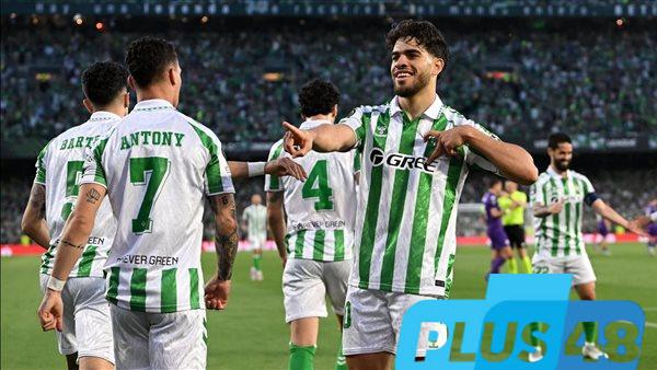 ريال بيتيس بقوته الهجومية ضد تشيلسي في نهائي دوري المؤتمر الأوروبي