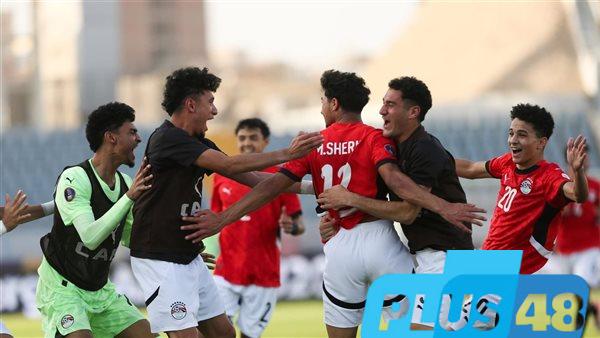 15 دقيقة.. التعادل السلبي يسيطر علي مباراة مصر والمغرب للشباب