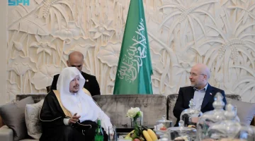 رئيس مجلس الشورى يستقبل نظيره الإيراني في #جاكرتا