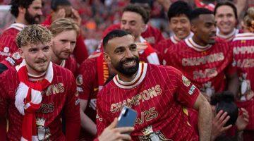 محمد صلاح ينافس على جائزة أفضل لاعب في الدوري الإنجليزي