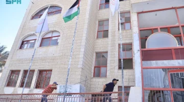 مركز الملك سلمان للإغاثة يواصل دعم الأونروا والهلال الأحمر الفلسطيني بمستلزمات طبية عاجلة في قطاع #غزة