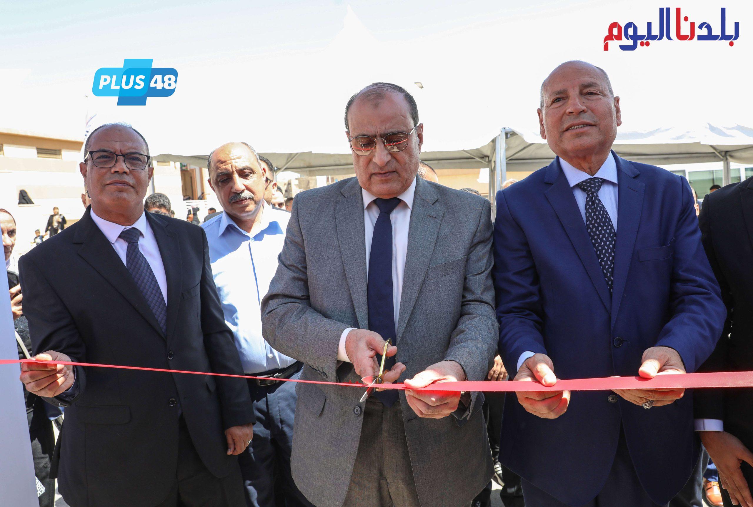 محافظ القاهرة ومستشار الرئيس يفتتحان سوقي عمار بن ياسر وعبدالمجيد محمود
