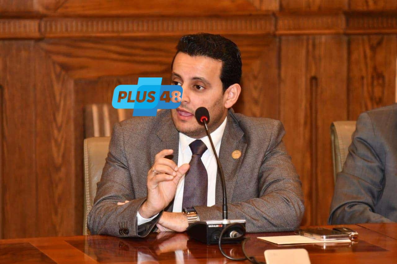 خاص.. برلماني: مصر تعمل على توحيد الأمة العربية حول القضية الفلسطينية من خلال القمم العربية